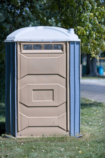 Portable Toilet Options We Offer in Blaine, TN